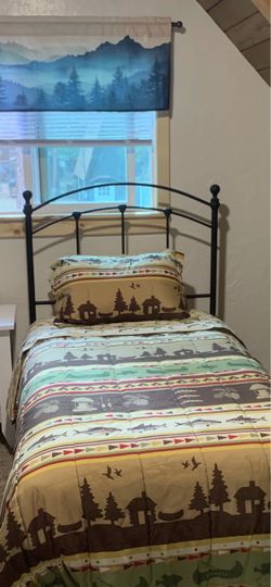 Twin Metal Headboard and Frame