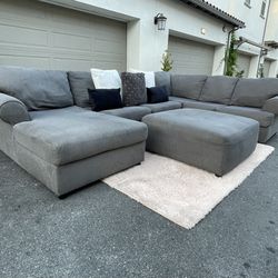 Huge Grey Sectional Couch From Ashley Furniture In Excellent Condition - FREE DELIVERY 🚛