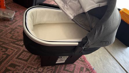 Uppa baby bassinet attachment