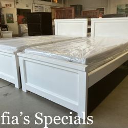 2 Twin Beds And Foam Mattresses 