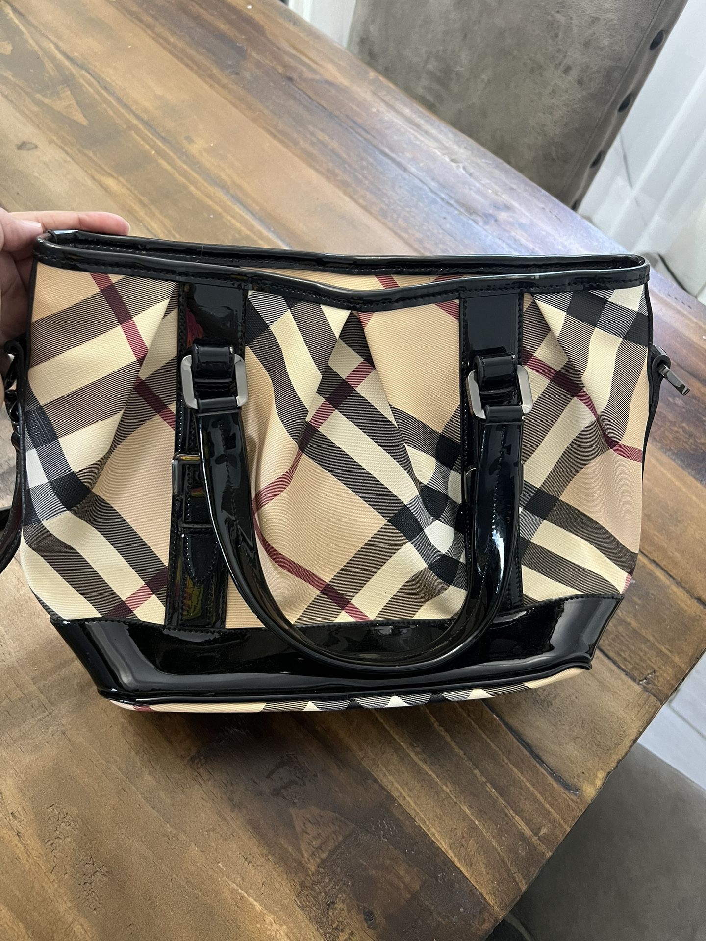 Burberry Women Purse