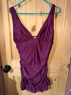 J.Crew Re-Imagined Women’s One-Piece Swimsuit Plum Ruffle Hem Ruched Size 20