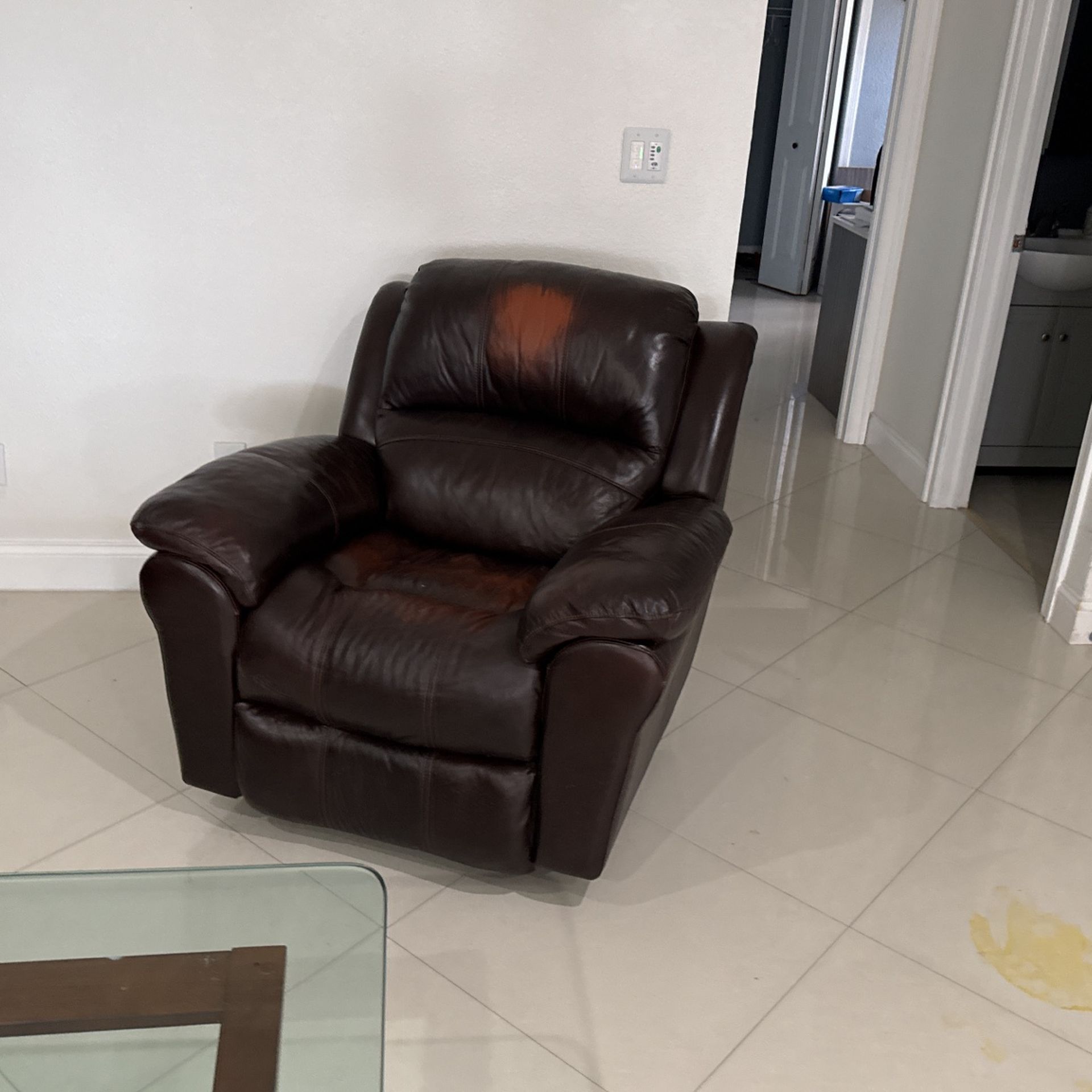 Free Furniture