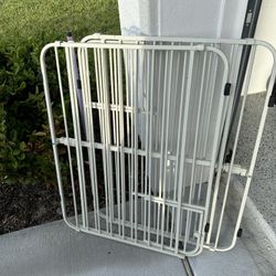🚨1 Adjustable Metal Gate🚨