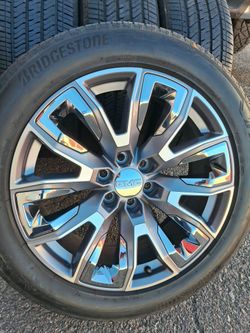 2023 NEW OEM ORIGINAL TAKEOFFS GMC SIERRA DENALI ULTIMATE 22 INCH HAVE TPMS SENSORS TIRES BRIDGESTONE 98 % $ 1995 