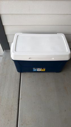Igloo cooler