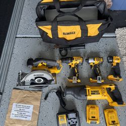 Dewalt Power Tool Combo Kit