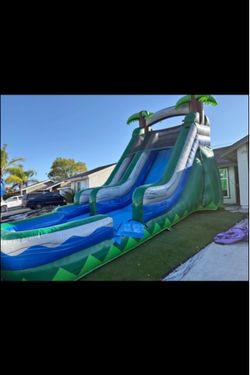 Water slide🌊