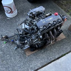 D16Y8 motor and trans partout READ DESCRIPTION