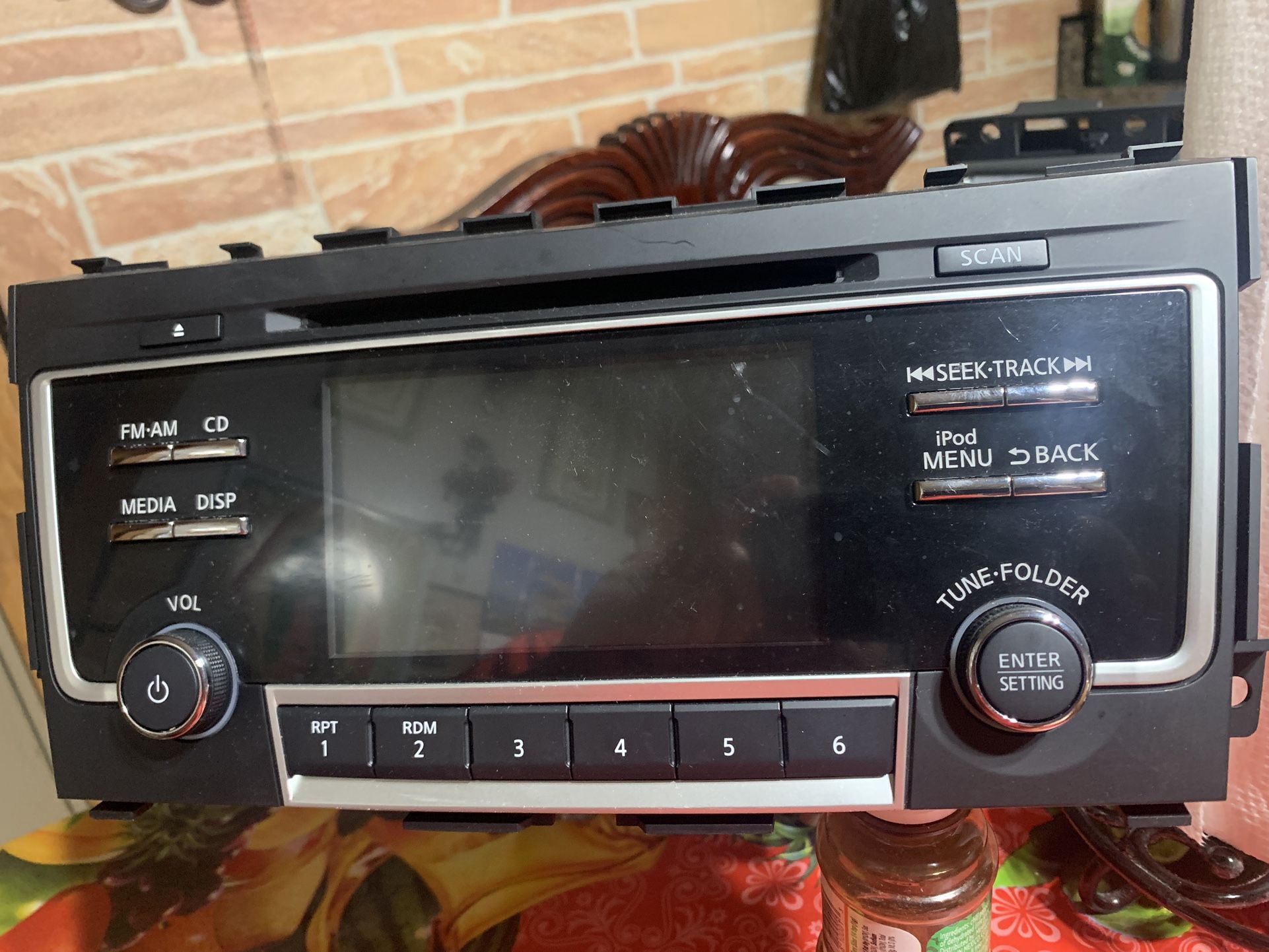 Nissan Altima Stereo Unit