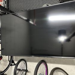 55 Inch Hisense Smart TV 