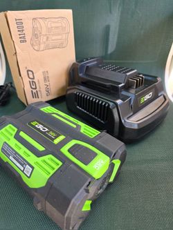 EGO POWER  56 -Volt, 2.5 Ah  (Li-ion) Battery and charger