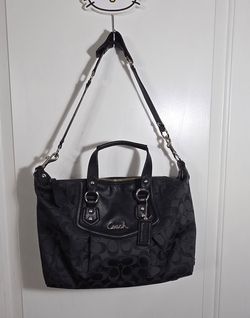 black coach bag