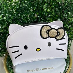 Hello Kitty Makeup Bag