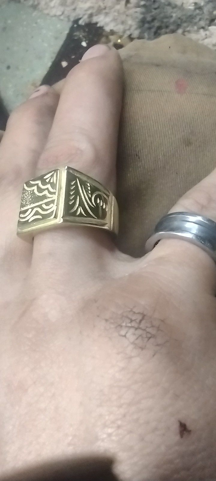 18k Solid Gold Ring