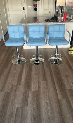 Set of 3 bar stools