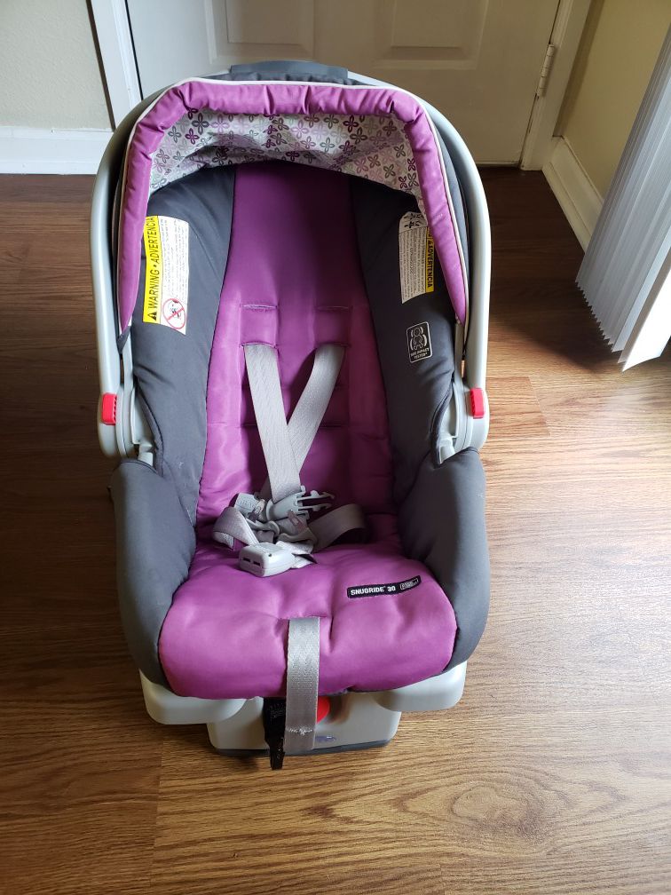Graco click connect snugride 30 infant car seat with base