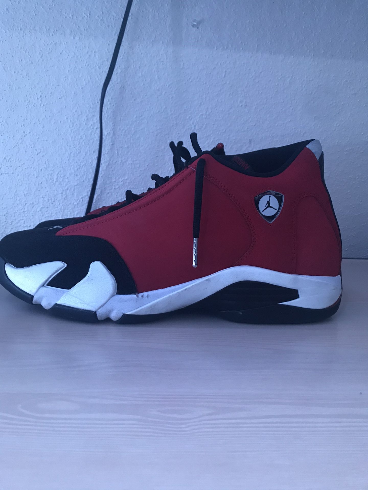 Air Jordan “Gym Red Toro” 14s