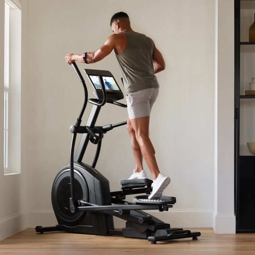 NordicTrack AirGlide 14i Elliptical Machine