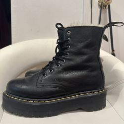 JADON BOOT LEATHER FAUX FUR LINED PLATFORMS Docmartins 