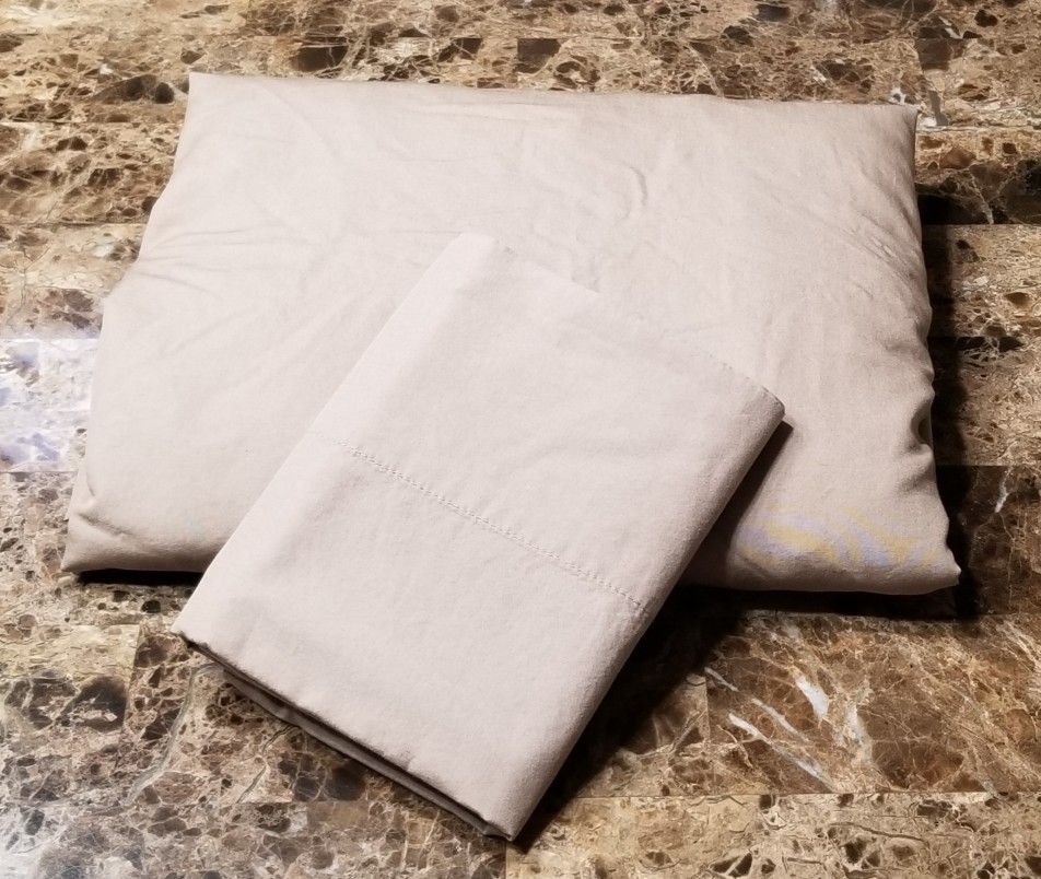 Queen Fitted & Standard Pillow Case (SERIOUS BUYER ONLY)