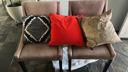 3 Pillows