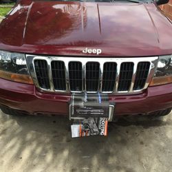 Grand Cherokee Headlights