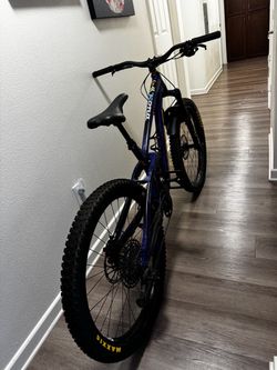 2020 Kona Process 153 Deluxe 27.5” (Size Medium)