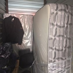 King Mattress And Box Springs 