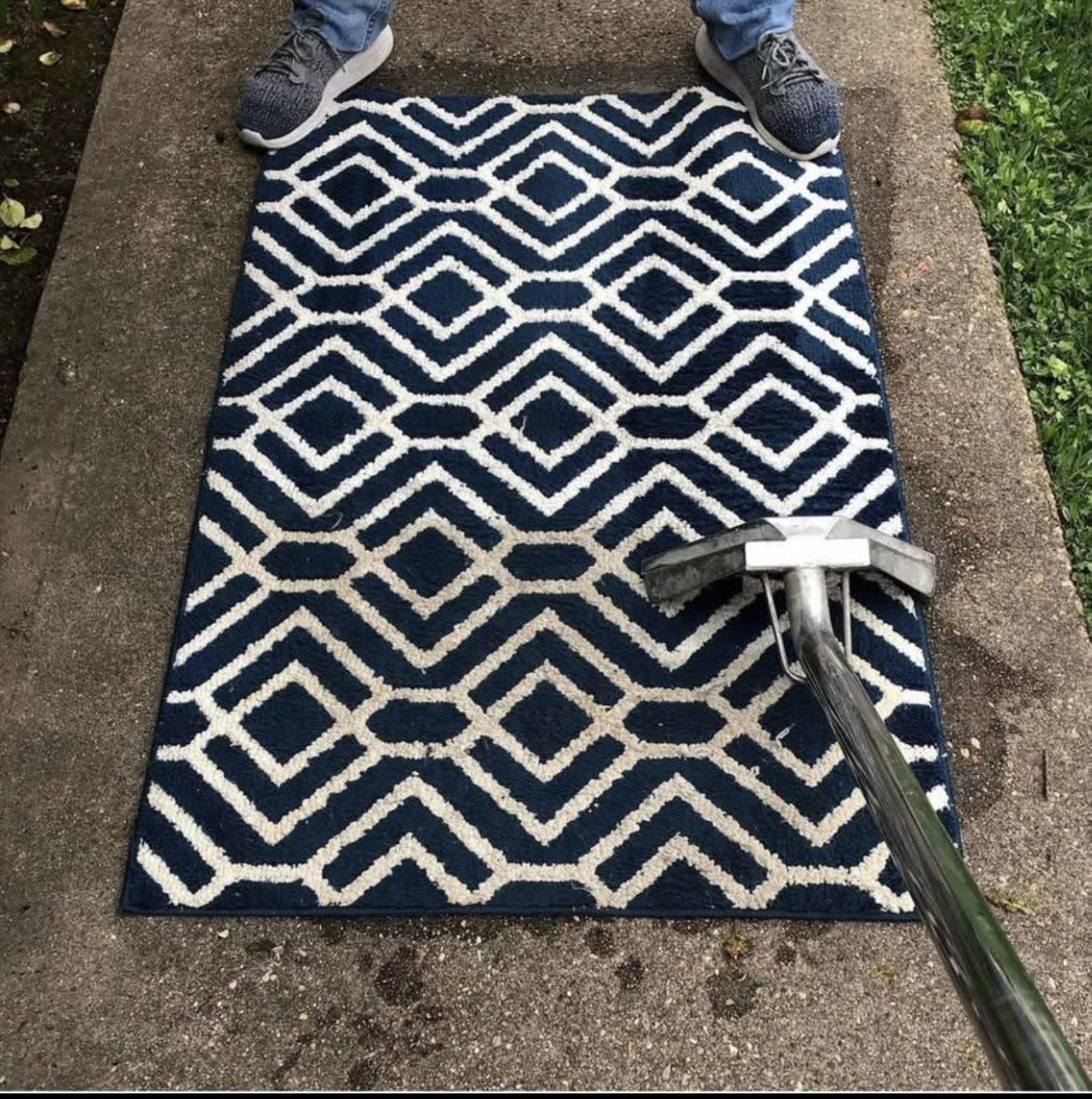 Carpet , Upholstery , And Rug Shampooer