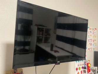 32” TV