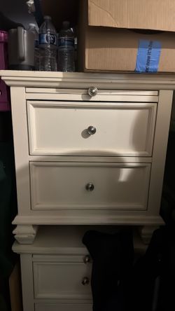 White Bedroom Set Nightstand