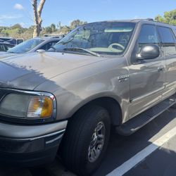 2001 Ford Expedition