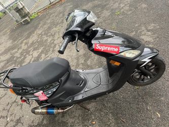 150cc moped
