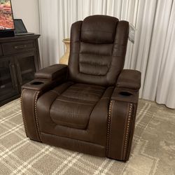 Signature Design by Ashley High Impact Dual Power Leather Recliner