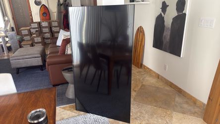 Non functioning Hisense TV
