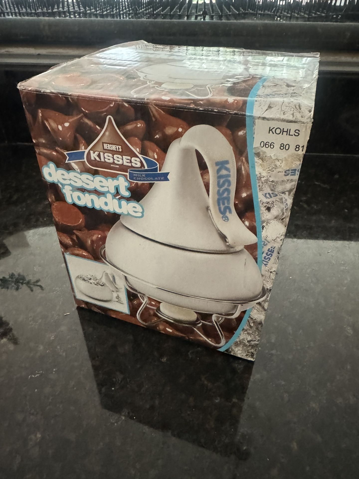 Hershey's Kisses Dessert Fondue Set