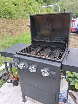 Gas grill