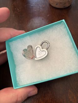 Tiffany & Co. Return to Tiffany Heart Padlock Locket Watch – Swiss Made