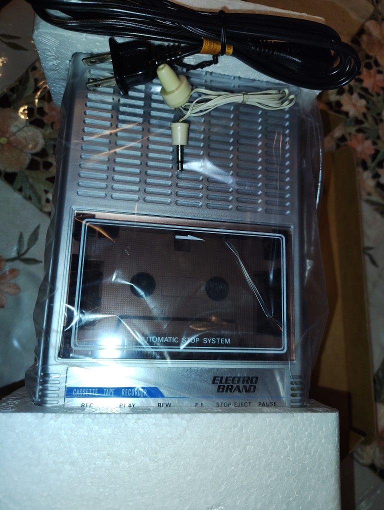 Cassette Tape Recorder