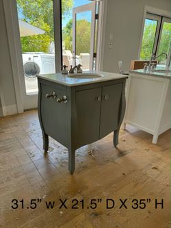 Single sink for sale