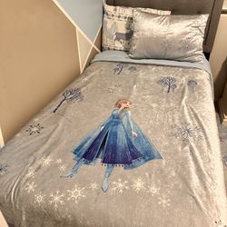 Frozen Elsa Bedding Set