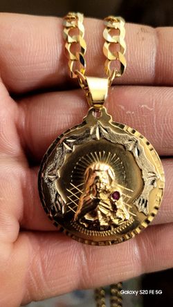 14k Yellow Solid Gold Chain.