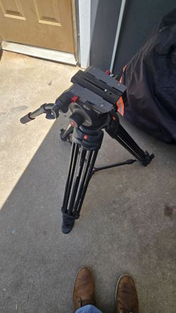 Manfrotto Tripod