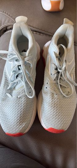 Reebok para mujer, talla 8.5