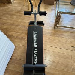 Abdominal Exercise Machine