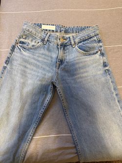 Zara Light Wash Denim Jeans