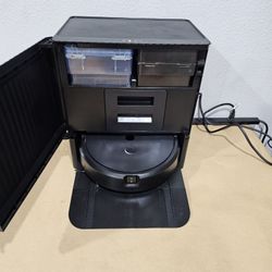 roomba combo 10 max robot vacuum & mop + autowash dock