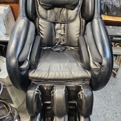 OSIM Full Body Massage Chair