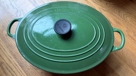 Le Creuset Oval Dutch Oven Green , 6.75 qt